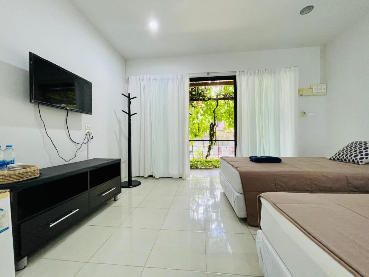 Wassana Sitdharma Guesthouse Trang Extérieur photo