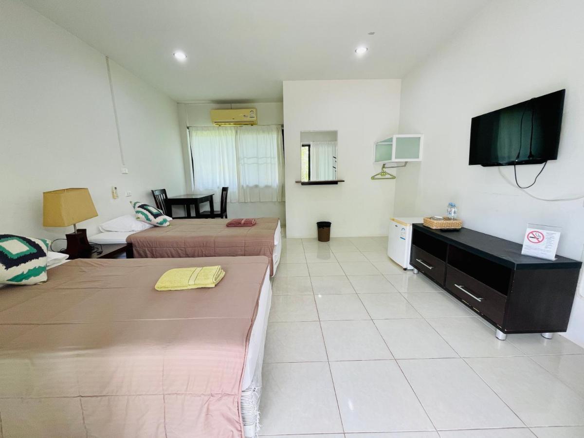 Wassana Sitdharma Guesthouse Trang Extérieur photo