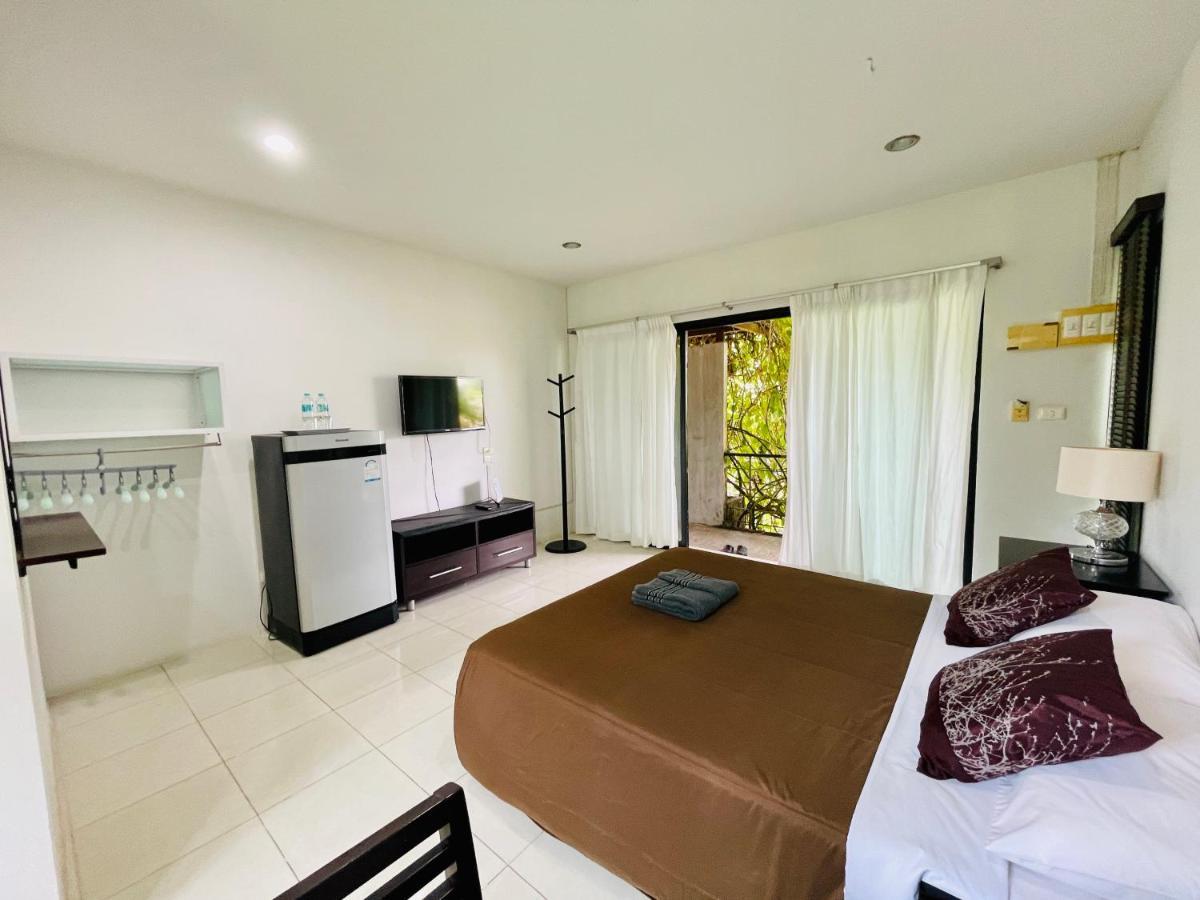 Wassana Sitdharma Guesthouse Trang Extérieur photo